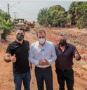 Vereador Valtinho Canuto participou da comitiva do Prefeito Hildon Chaves em visita as obras do Bairro Lagoa e Rua Almirante Barroso.